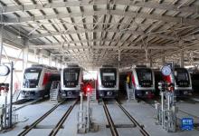 中国承建 埃及首条轻轨开通